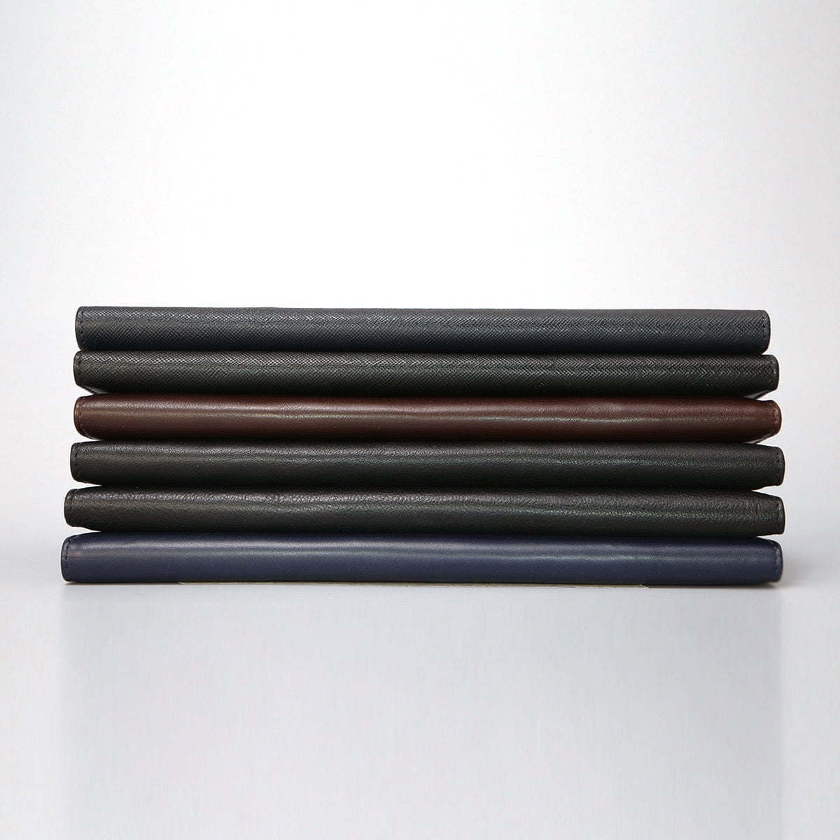 Acar Keops Gerçek Deri Lastikli Seyahat Cüzdanı 24*13,6 cm