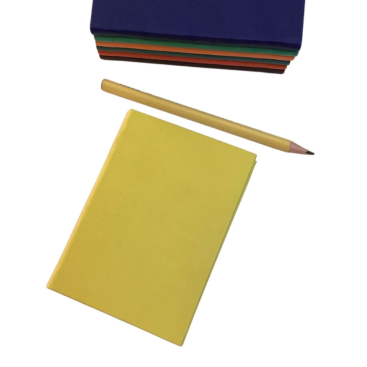 Acar Termo Deri Esnek Kapaklı 10,5*15 cm 160 Sayfa Kareli Defter Limon Sarısı